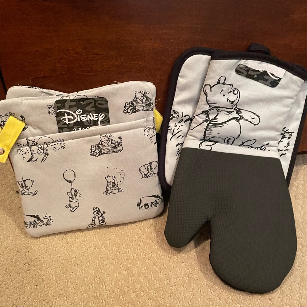 Winnie the pooh Kitchen accessories